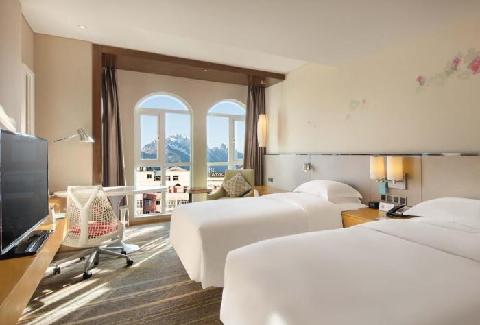 hilton garden inn lijiang