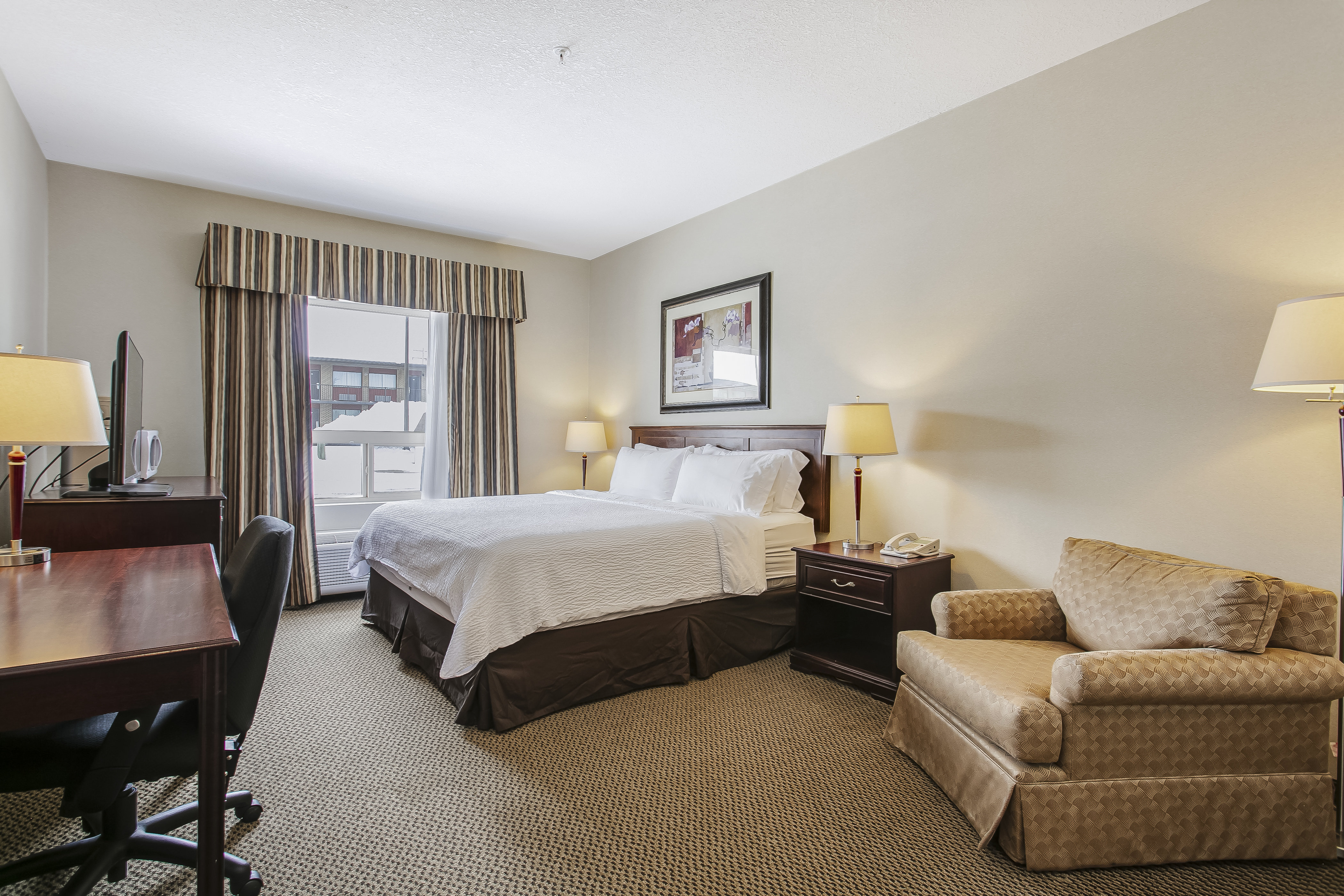 holiday inn hotel and suites lloydminster by ihg