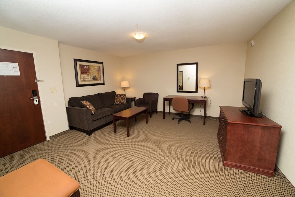 holiday inn hotel and suites lloydminster by ihg