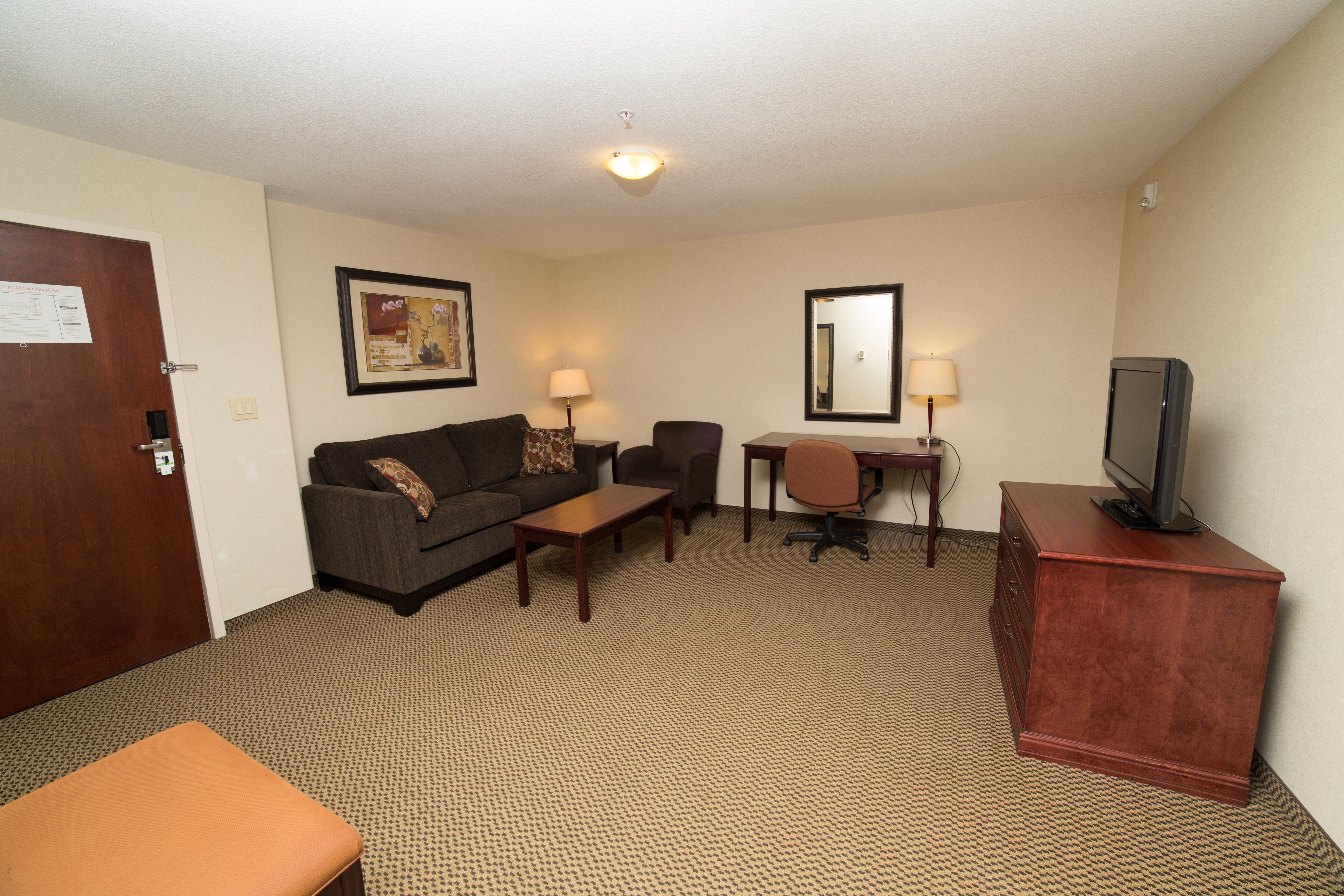 holiday inn hotel and suites lloydminster by ihg