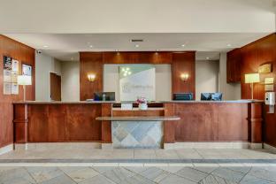 holiday inn hotel and suites lloydminster by ihg