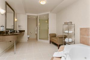 holiday inn hotel and suites lloydminster by ihg
