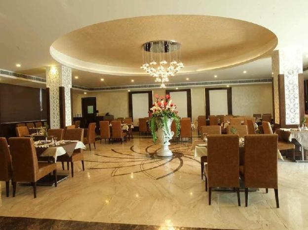 wingston a treehouse hotel goverdhan