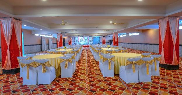 wingston a treehouse hotel goverdhan