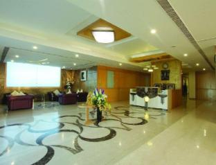 wingston a treehouse hotel goverdhan