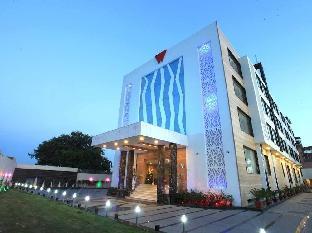 wingston a treehouse hotel goverdhan