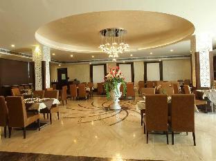 wingston a treehouse hotel goverdhan