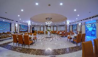 wingston a treehouse hotel goverdhan