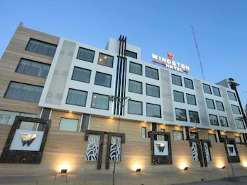 wingston a treehouse hotel goverdhan