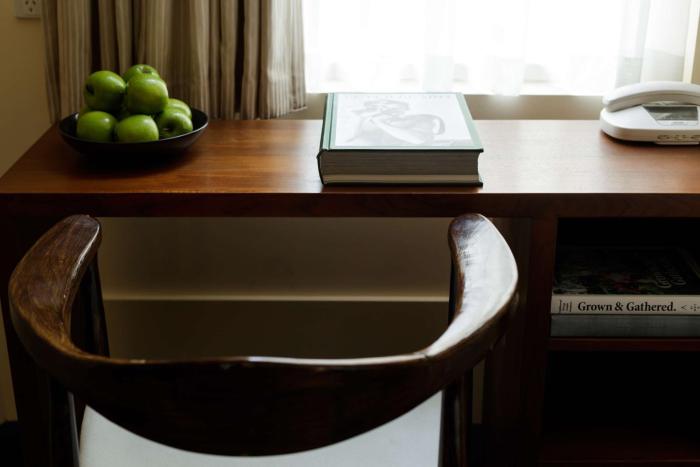 the victoria hotel melbourne