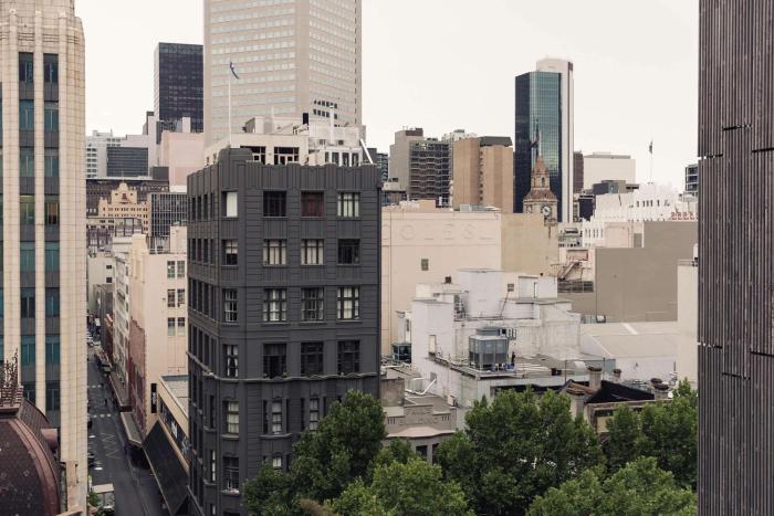 the victoria hotel melbourne