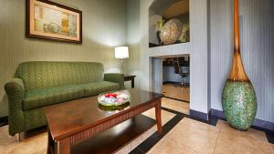 executive inn and suites
