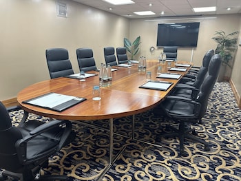 britannia airport inn manchester