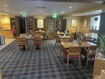 britannia airport inn manchester