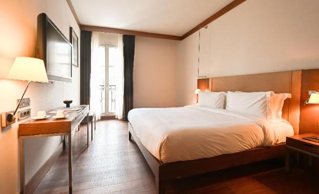 grand hotel champs elysees