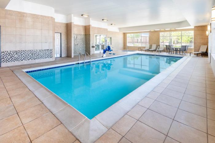 holiday inn express denver north thornton