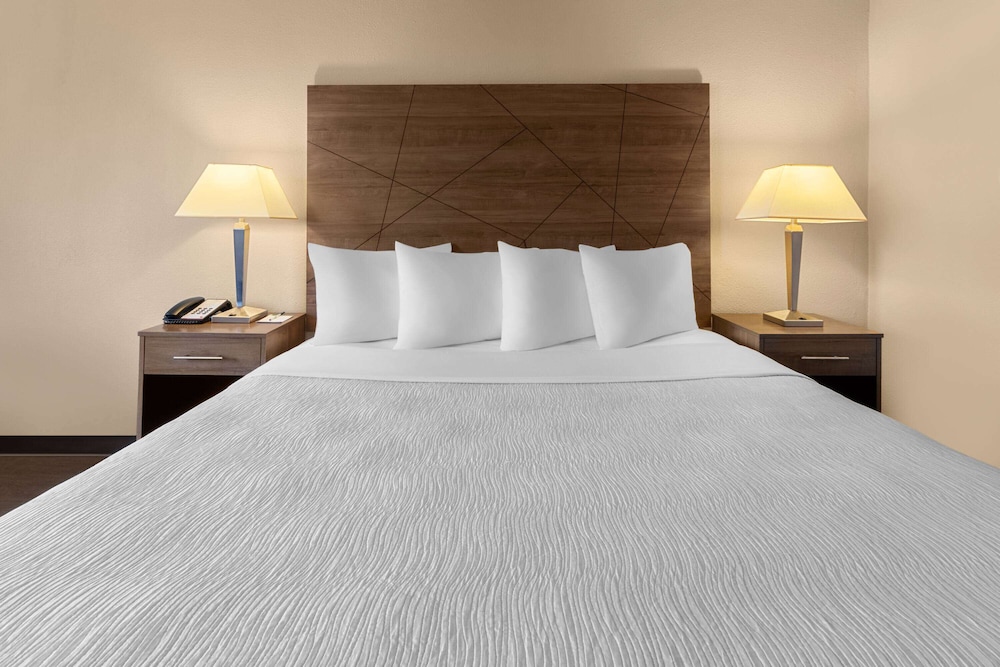 wingate by wyndham troy