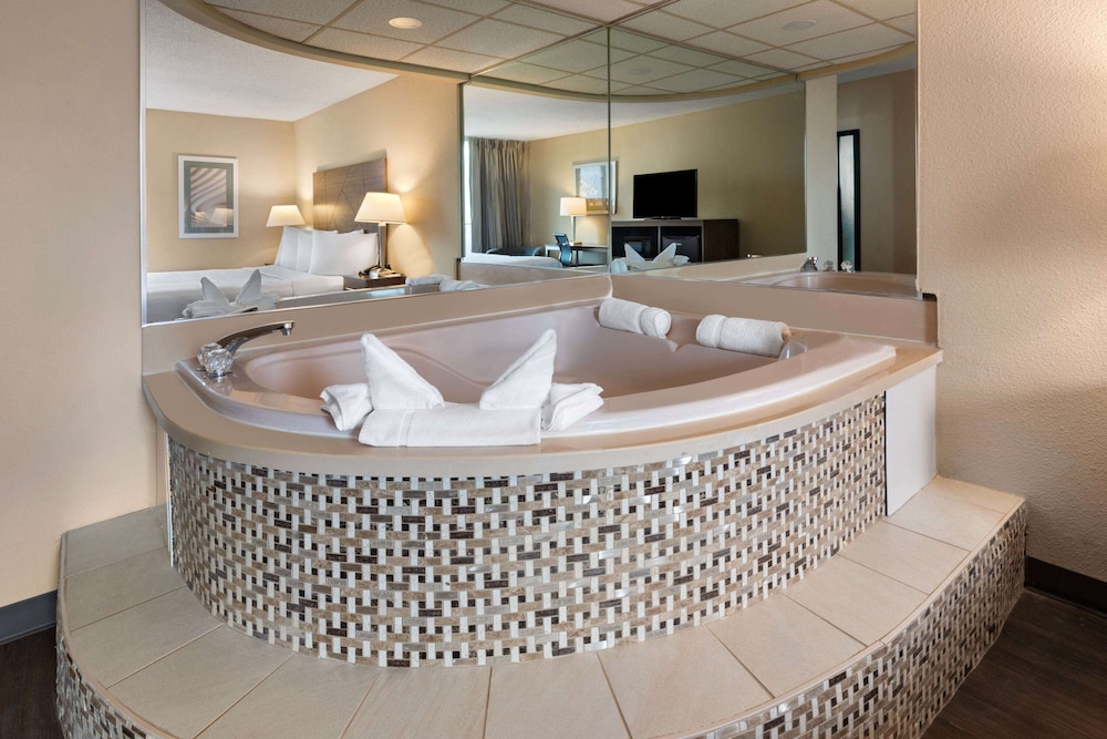 wingate by wyndham troy