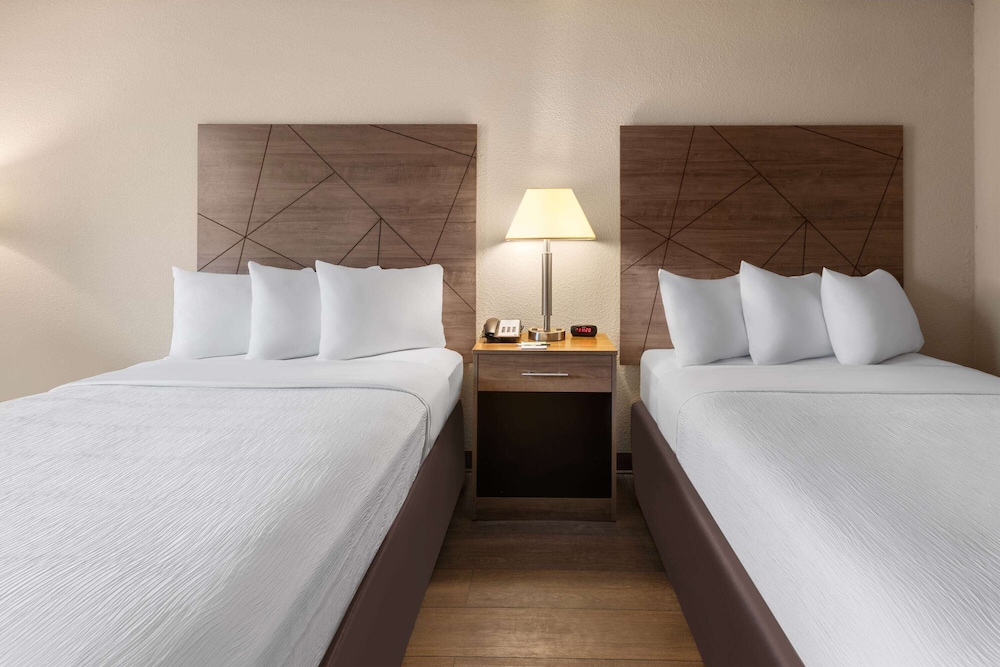 wingate by wyndham troy