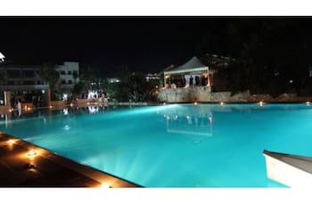 club giardini doriente village