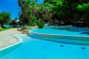 club giardini doriente village