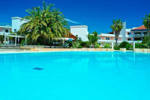 club giardini doriente village