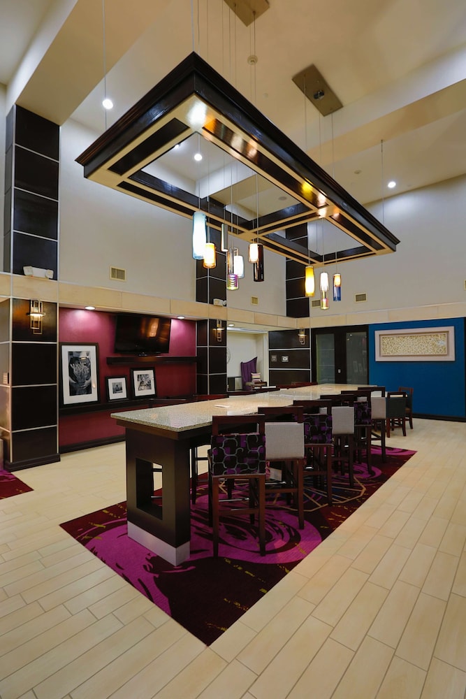 hampton inn and suites missouri city tx