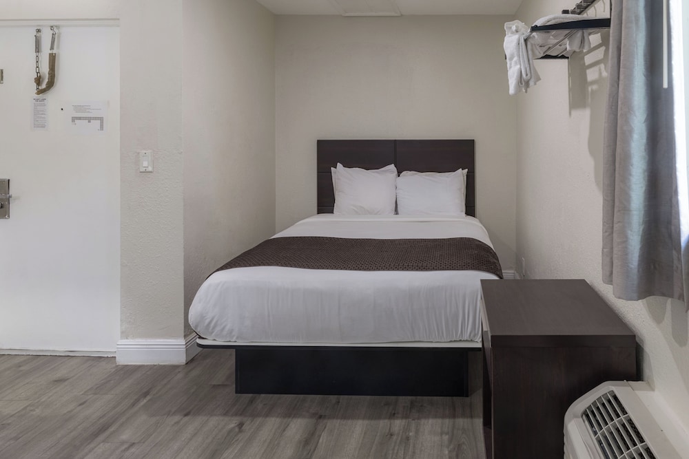 ocean reef hotel
