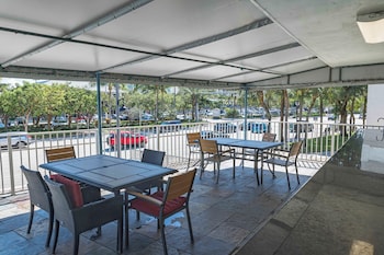ocean reef hotel