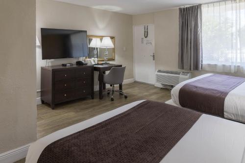 ocean reef hotel