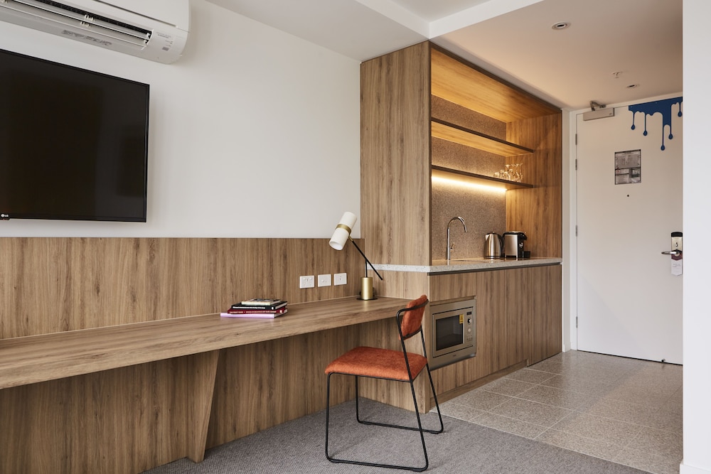 art series the johnson