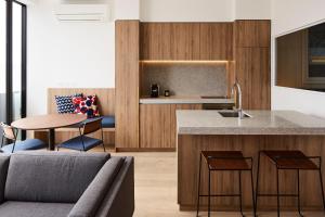 art series the johnson