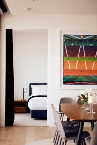 art series the johnson