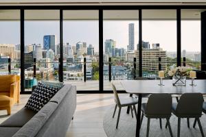 art series the johnson