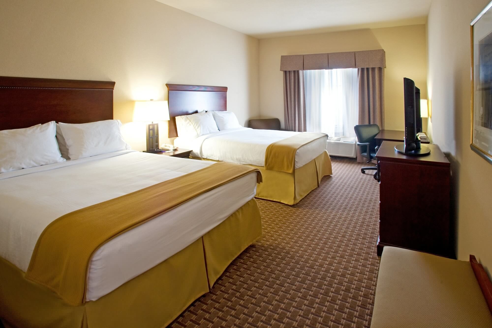 holiday inn express and suites kingsville by ihg