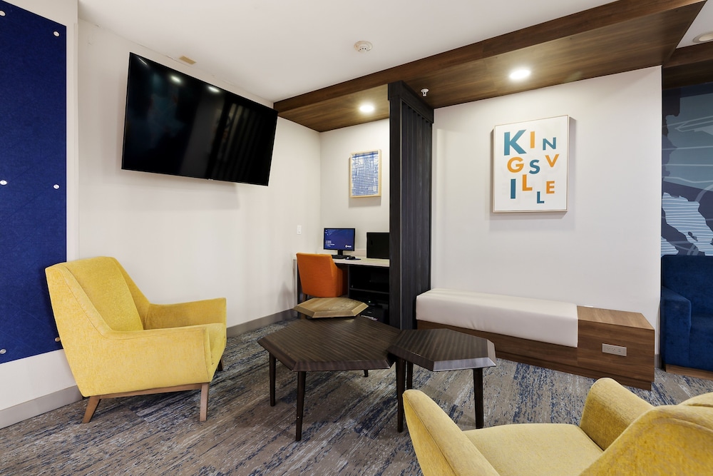holiday inn express and suites kingsville by ihg