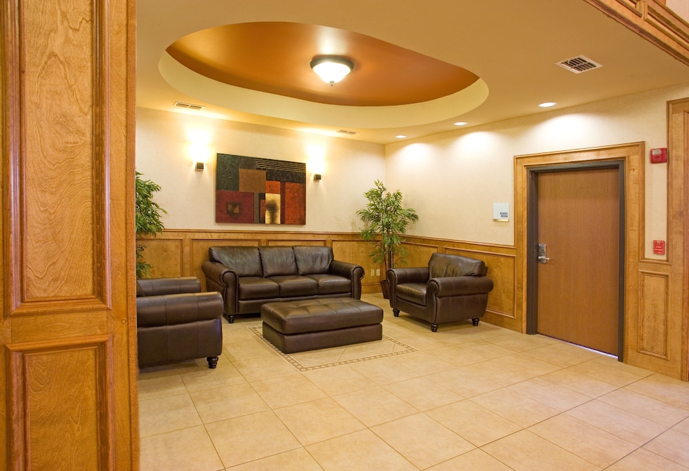 holiday inn express and suites kingsville by ihg