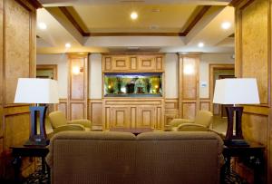 holiday inn express and suites kingsville by ihg