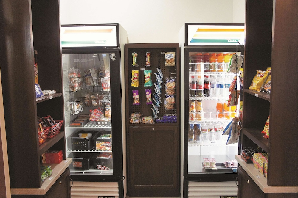 la quinta inn and suites by wyndham alice