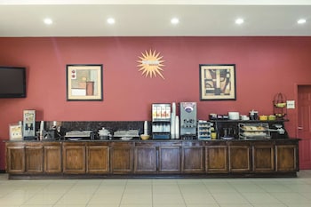 la quinta inn and suites by wyndham alice