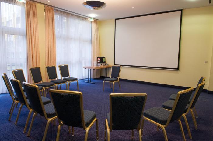 holiday inn munich south an ihg hotel