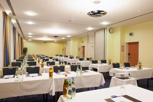 holiday inn munich south an ihg hotel