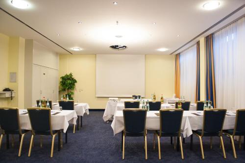 holiday inn munich south an ihg hotel