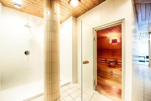 holiday inn munich south an ihg hotel