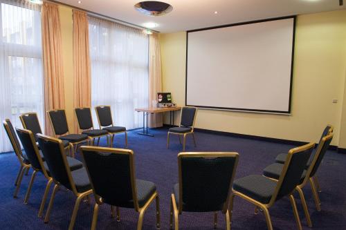 holiday inn munich south an ihg hotel