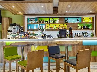 holiday inn cardiff north