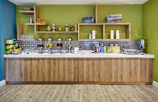 holiday inn cardiff north