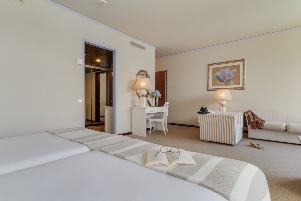 pestana bahia praia nature and beach resort