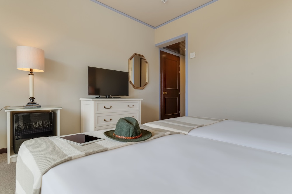 pestana bahia praia nature and beach resort