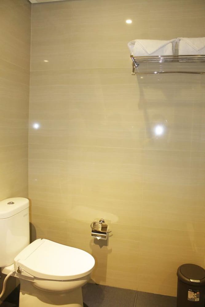 kutabex beach front hotel